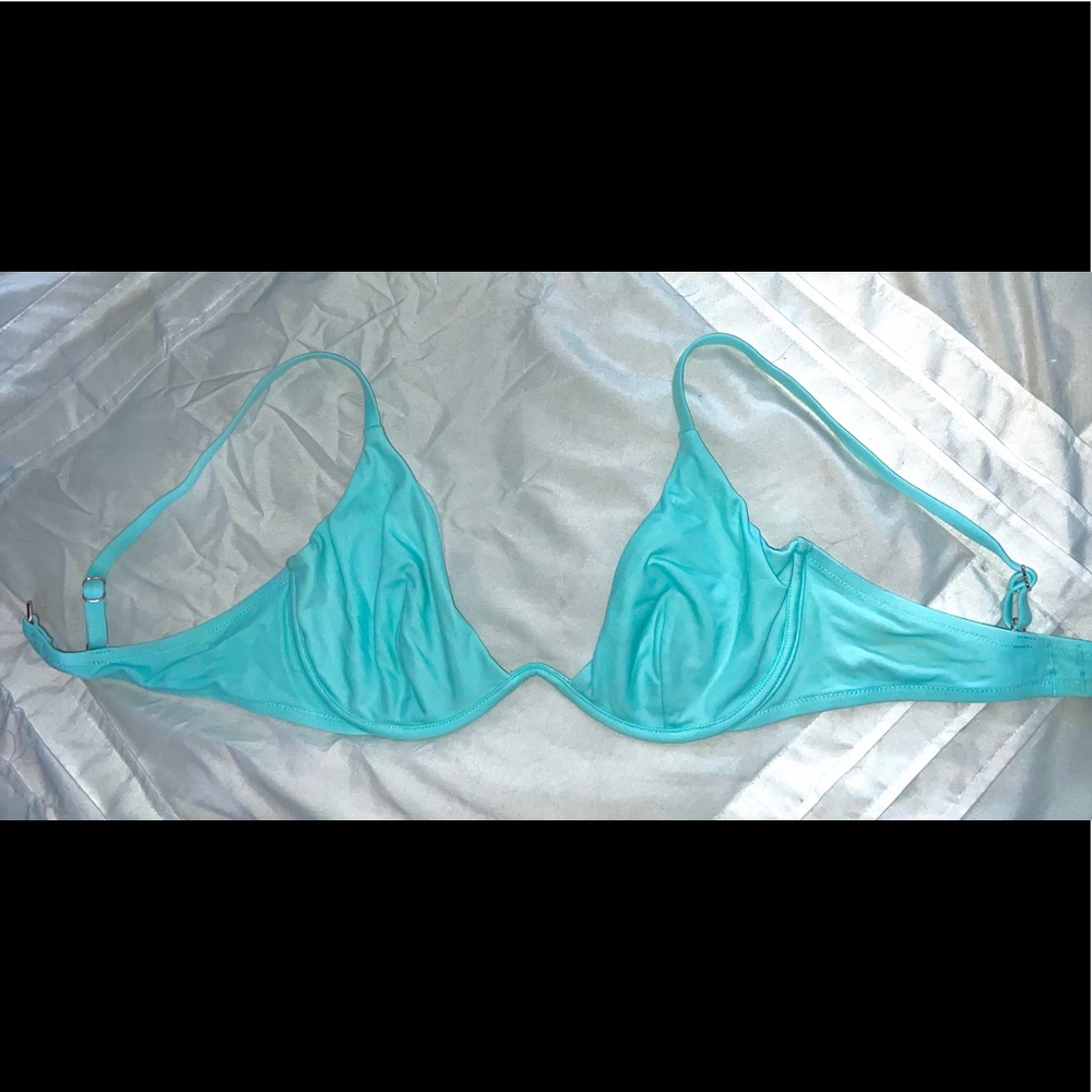 SHADE & SHORE bikini top
